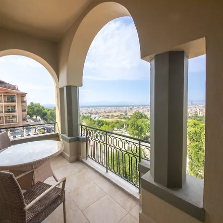 Atatuerk Thermal & Convention Center ホテル 5*