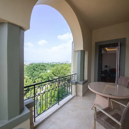 ホテル Atatuerk Thermal & Convention Center 5*