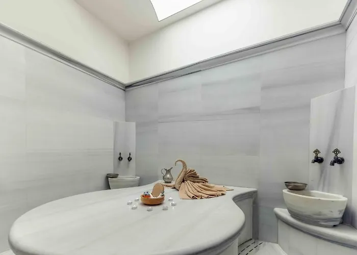 Atatuerk Thermal & Convention Center 5*