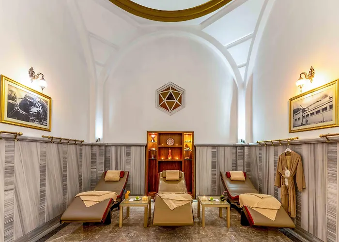 Atatuerk Thermal & Convention Center בורסה